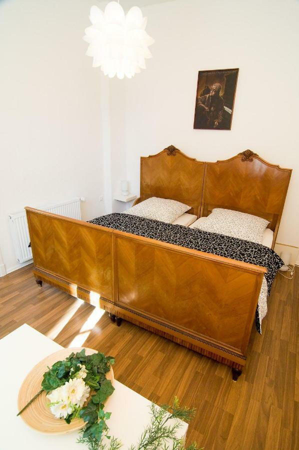Mehringdamm Apartment Берлин Екстериор снимка